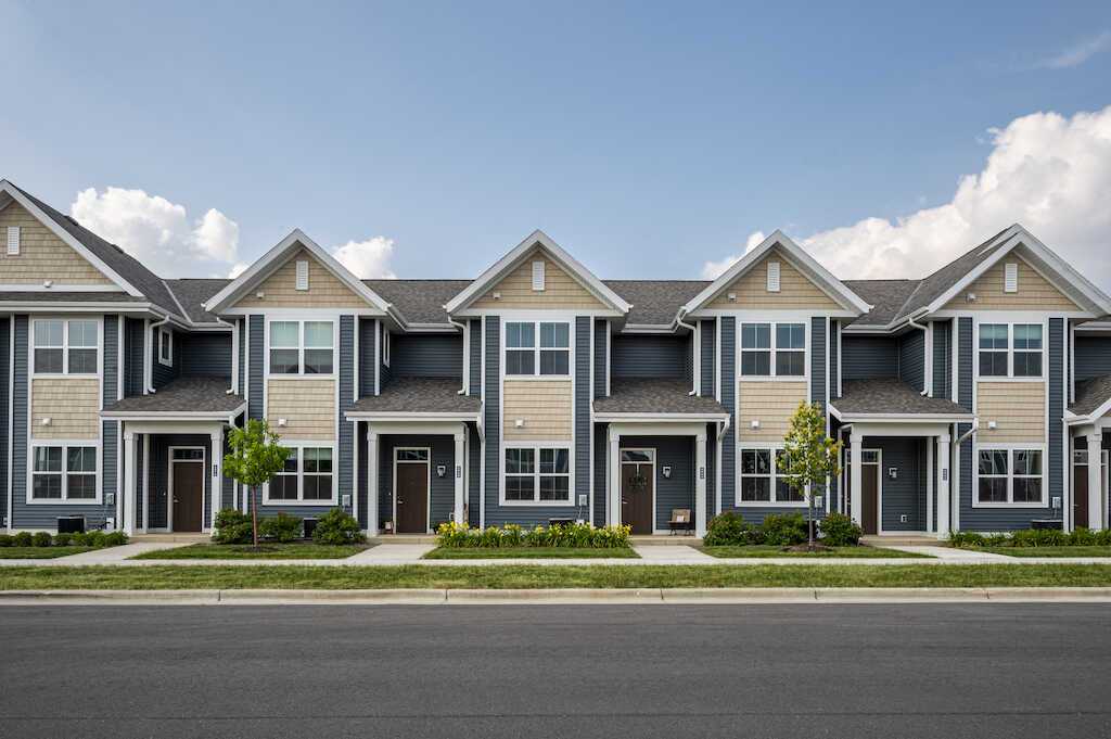 new construction roofing siding gutters installation madison wi